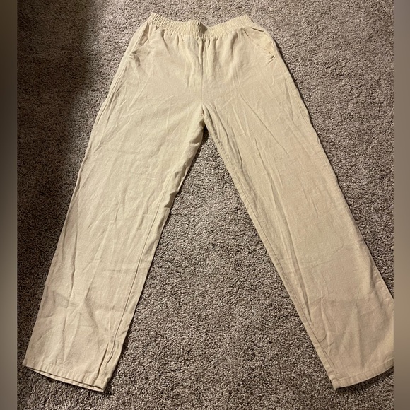 Forever 21 Khaki Pants small - Picture 3 of 3